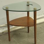 777 5124 LAMP TABLE